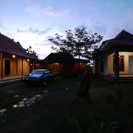 Rumah Limas Джокьякарта Экстерьер фото