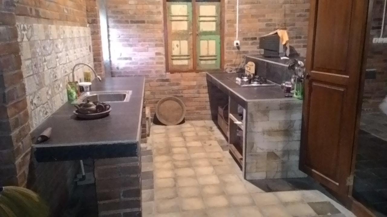 Rumah Limas Джокьякарта Экстерьер фото
